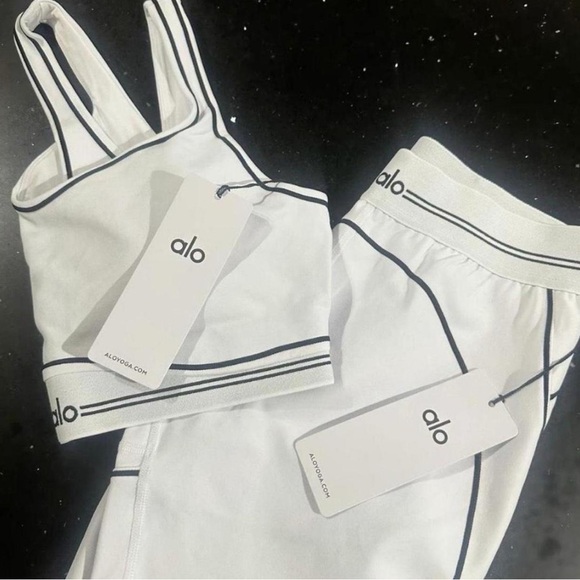 ALO Yoga Other - ALO Yoga White and Black Set